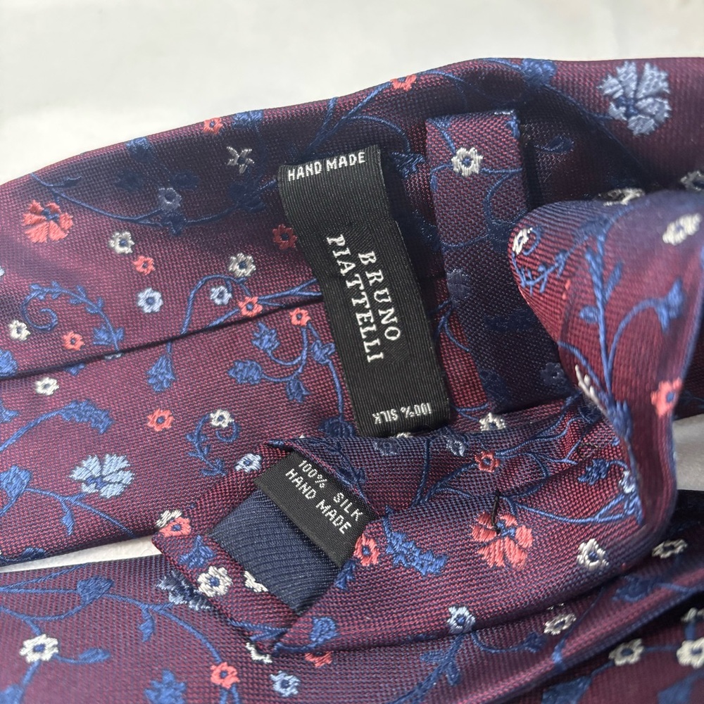 Blue and Red Floral Embroidered Silk Tie Hand made - Picture 3 of 3